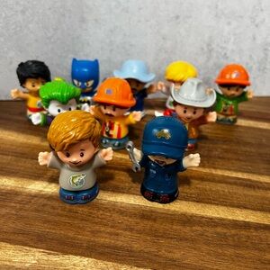 Fisher price little people lot